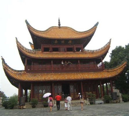 ¡Sumérgete en la Historia y la Belleza Natural de la Pagoda del Templo Yueyang!