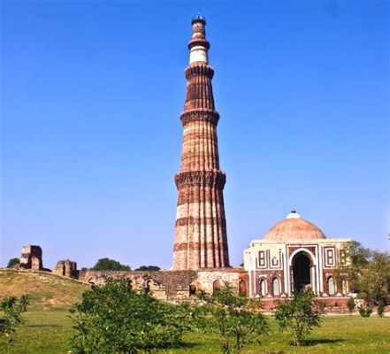  ¡Sumérgete en la Historia y la Arquitectura Mughal del Qutub Minar!