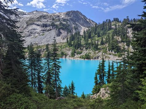  ¿Has visto alguna vez un lago hecho de jade? ¡Descubre la magia del Lago Jade en Tongliao!